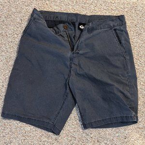 Older style Quiksilver shorts (Mens 33)